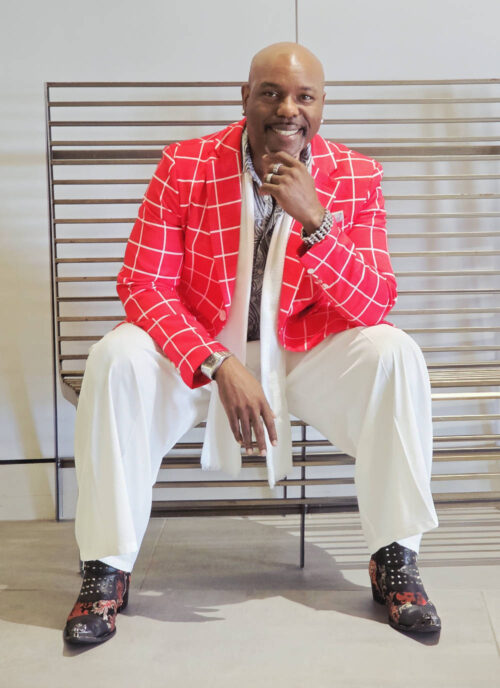 g-in-red-windowpane-WEBVERSION g-in-red-windowpane-WEBVERSION